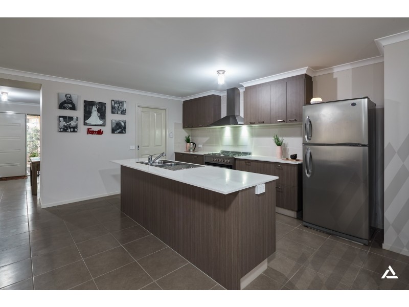 114 Bexley Boulevard, Drouin VIC 3818