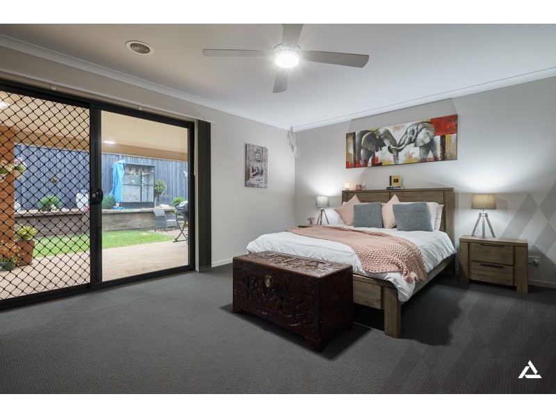 114 Bexley Boulevard, Drouin VIC 3818