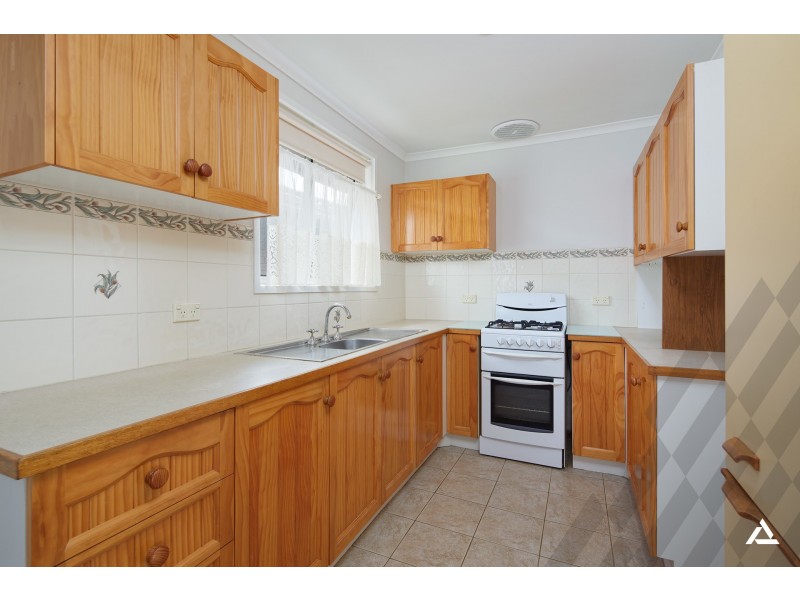 1/2 Evans Street, Trafalgar VIC 3824