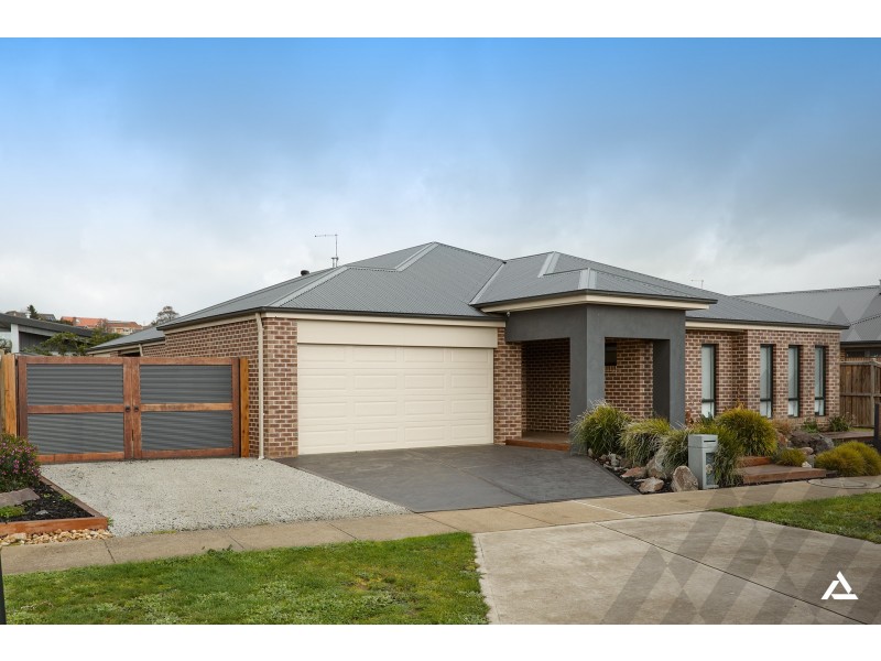 139 Twin Ranges Drive, Warragul VIC 3820