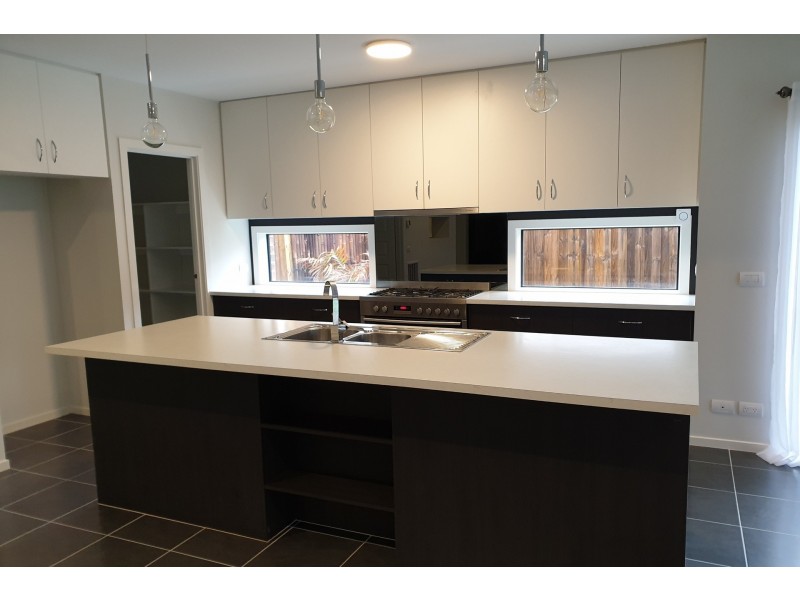 139 Twin Ranges Drive, Warragul VIC 3820