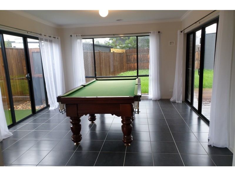 139 Twin Ranges Drive, Warragul VIC 3820