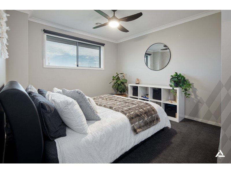 922 Princes Way, Drouin VIC 3818