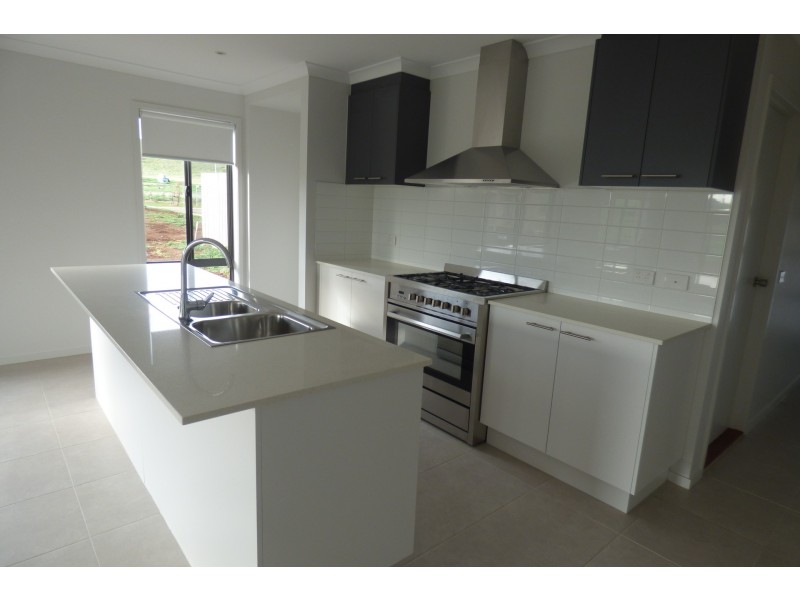 19 Nolan Court, Warragul VIC 3820