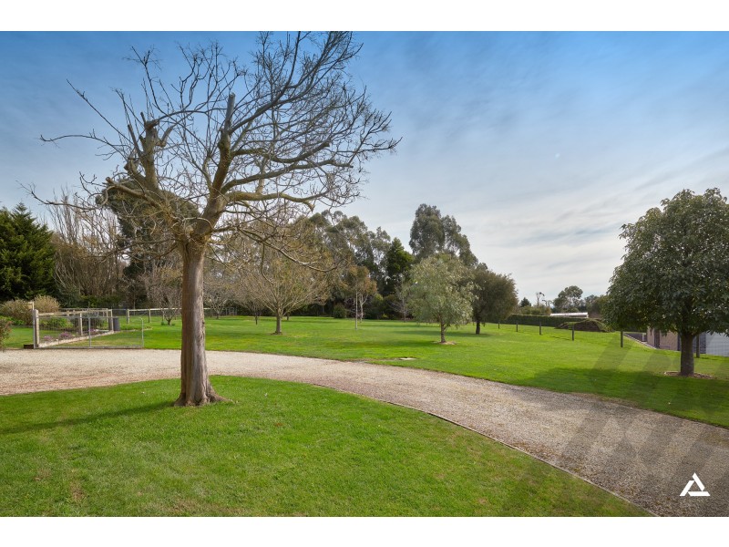 7 Huntingdon Court, Drouin VIC 3818