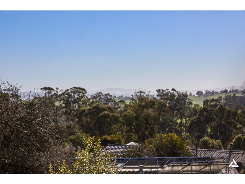 7 Charlwood Court, Drouin VIC 3818
