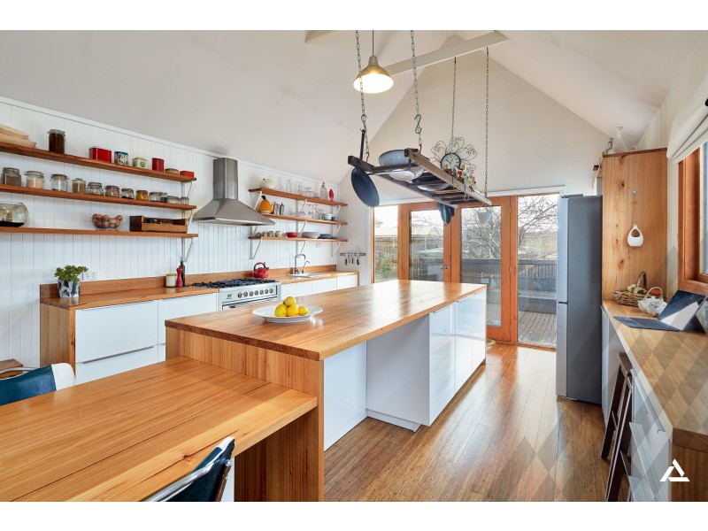 11 Barton Court, Warragul VIC 3820