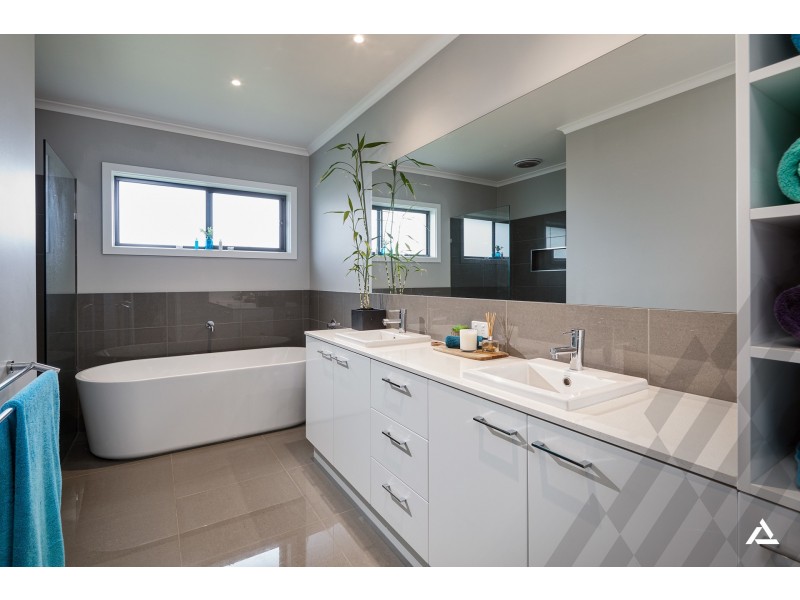 25 Bunjil Drive, Drouin VIC 3818