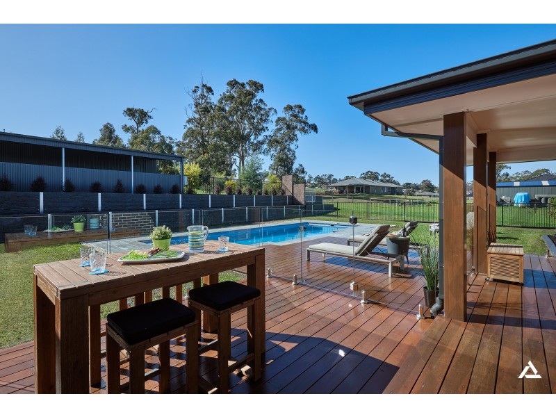 25 Bunjil Drive, Drouin VIC 3818