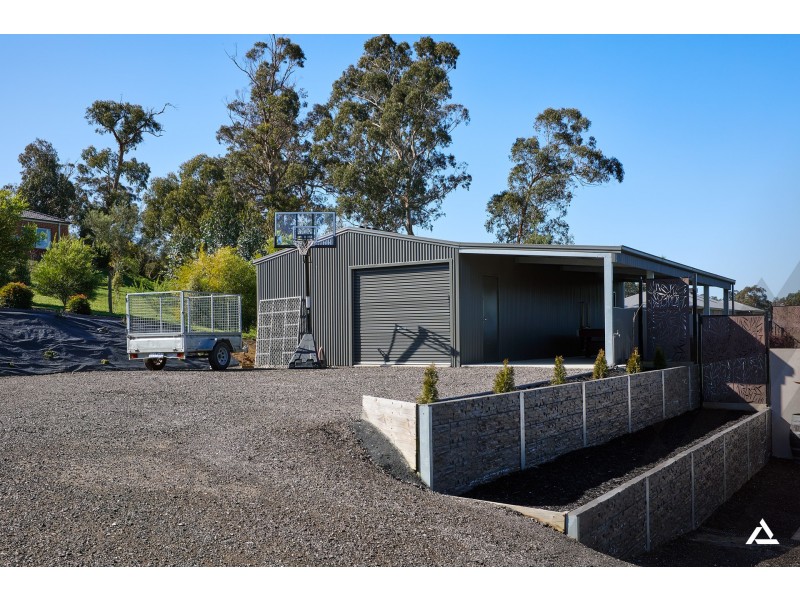 25 Bunjil Drive, Drouin VIC 3818