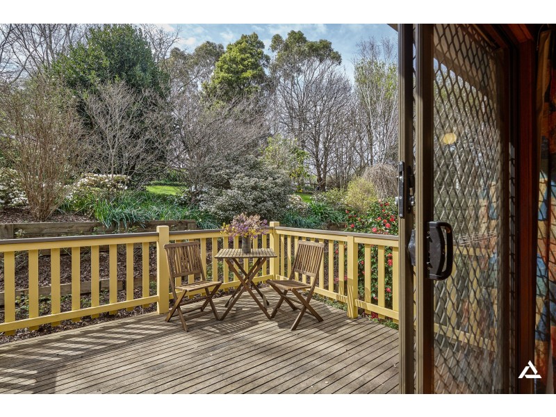 15 Burtonwood Court, Neerim South VIC 3831