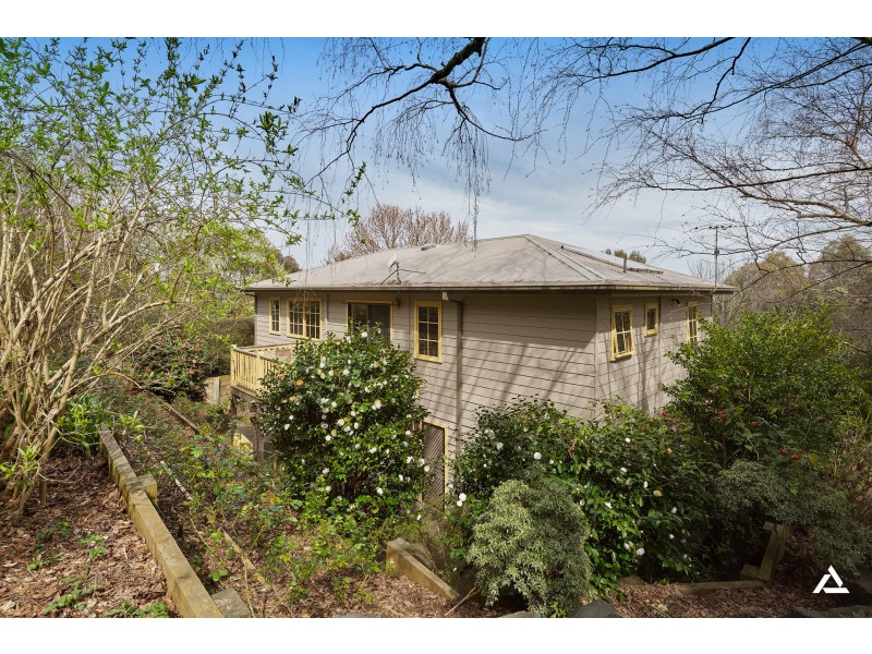 15 Burtonwood Court, Neerim South VIC 3831