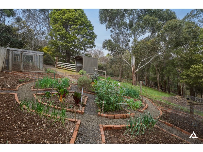 15 Burtonwood Court, Neerim South VIC 3831