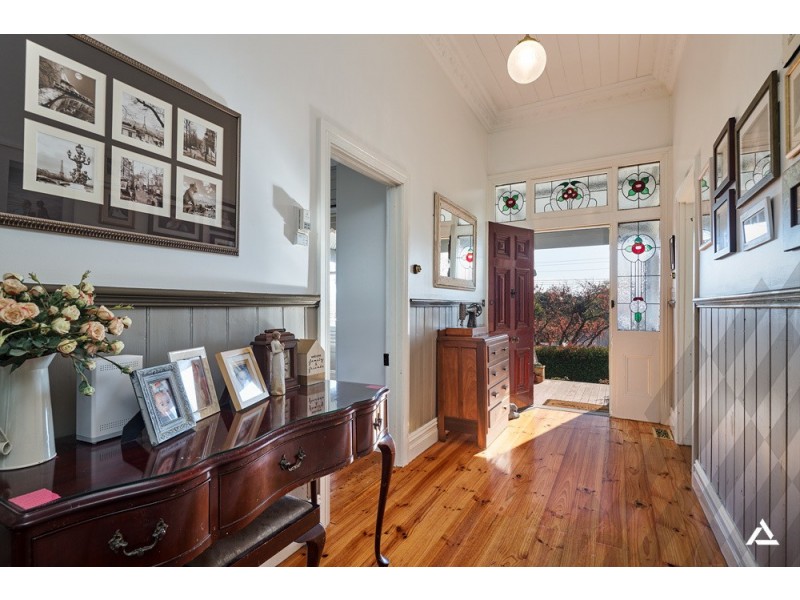 28 Charles Street, Warragul VIC 3820