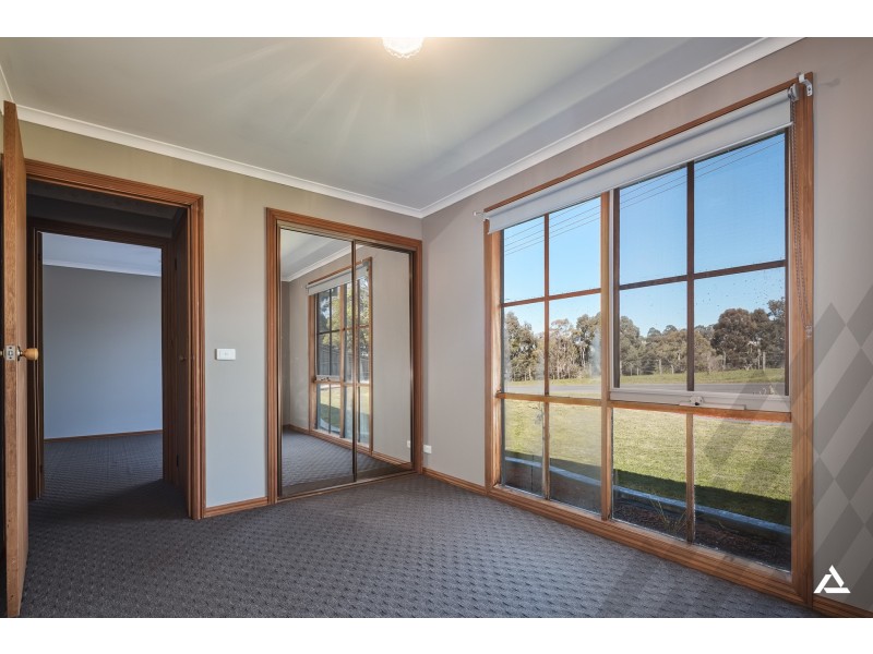 11 Pollock Street, Nilma VIC 3821