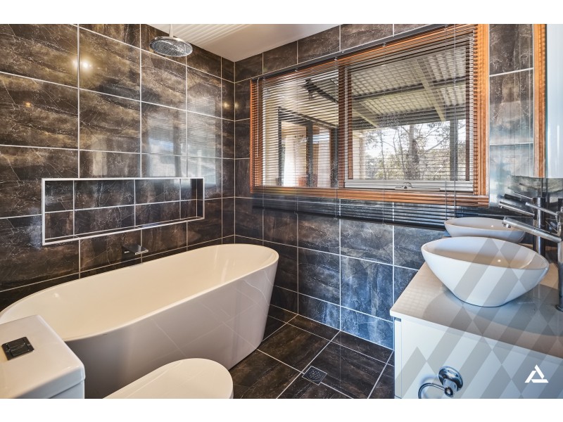 11 Pollock Street, Nilma VIC 3821