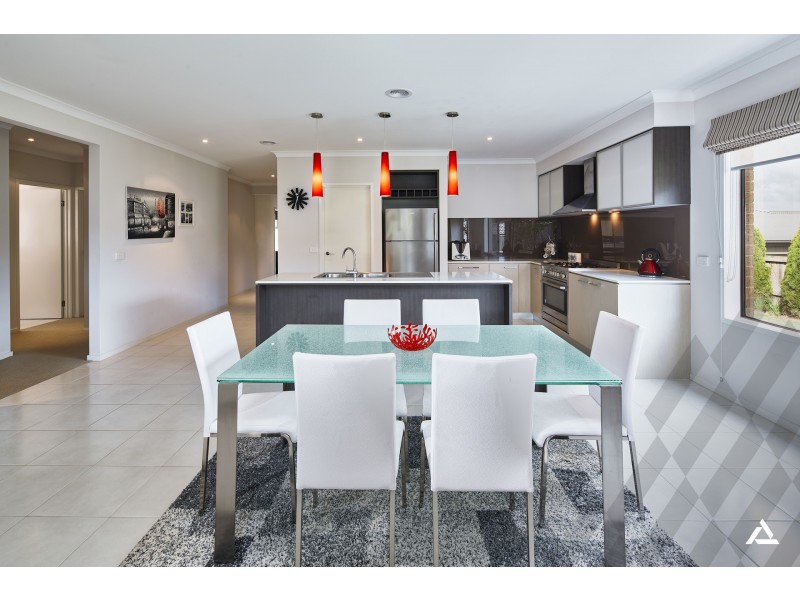 2 Hawkesburn Court, Warragul VIC 3820