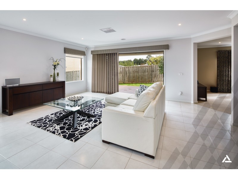 2 Hawkesburn Court, Warragul VIC 3820