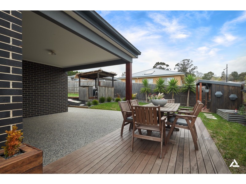 12 Bunyip Drive, Drouin VIC 3818