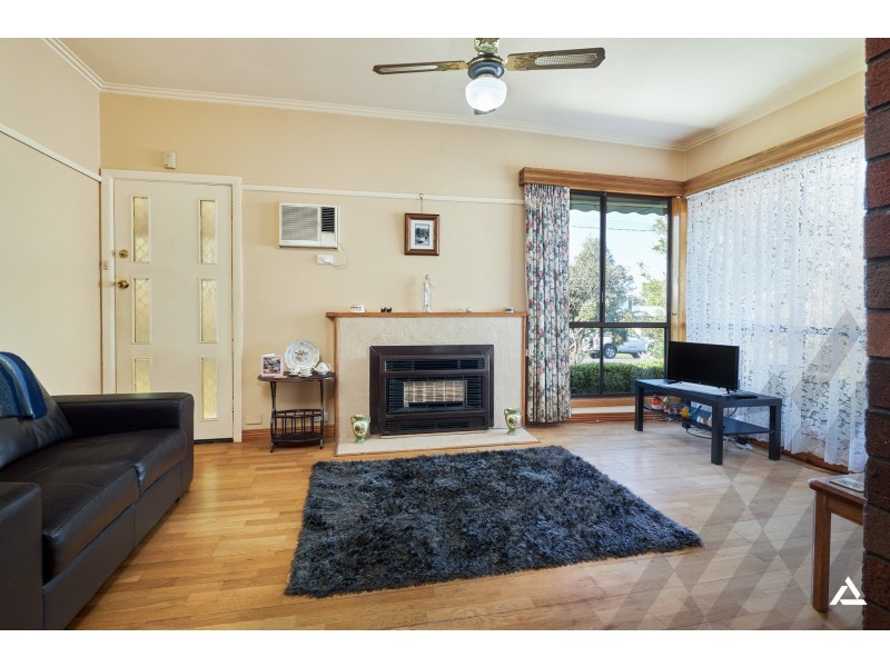14 Pioneer Street, Warragul VIC 3820
