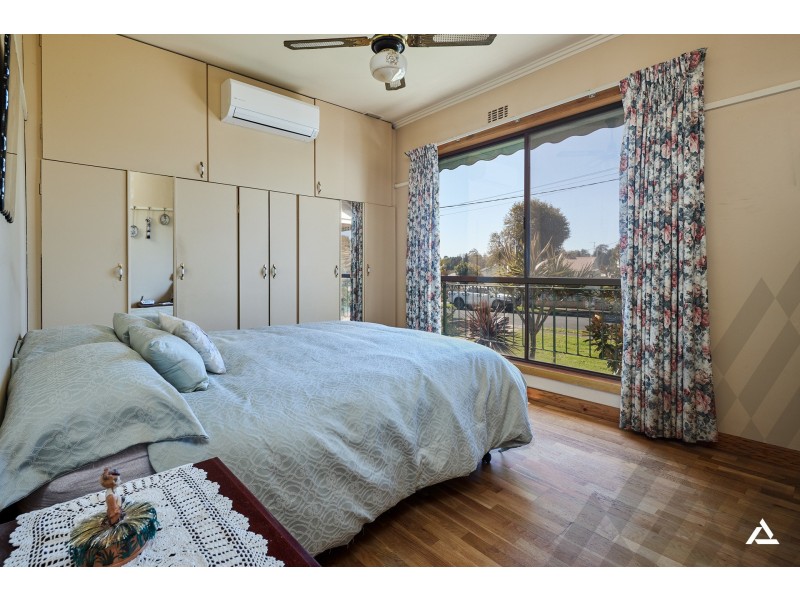 14 Pioneer Street, Warragul VIC 3820