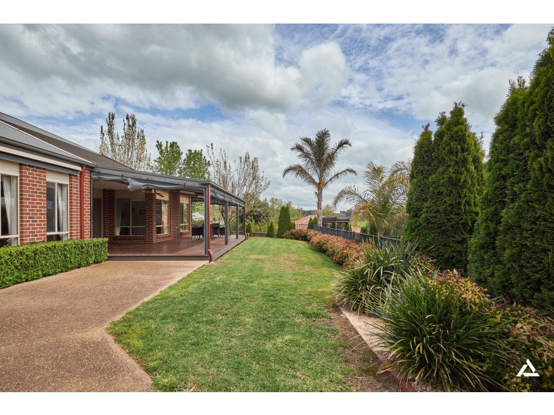 13 Arthurs Drive, Warragul VIC 3820