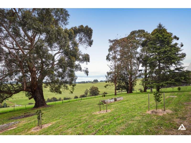 96 Weirs Road, Narracan VIC 3824