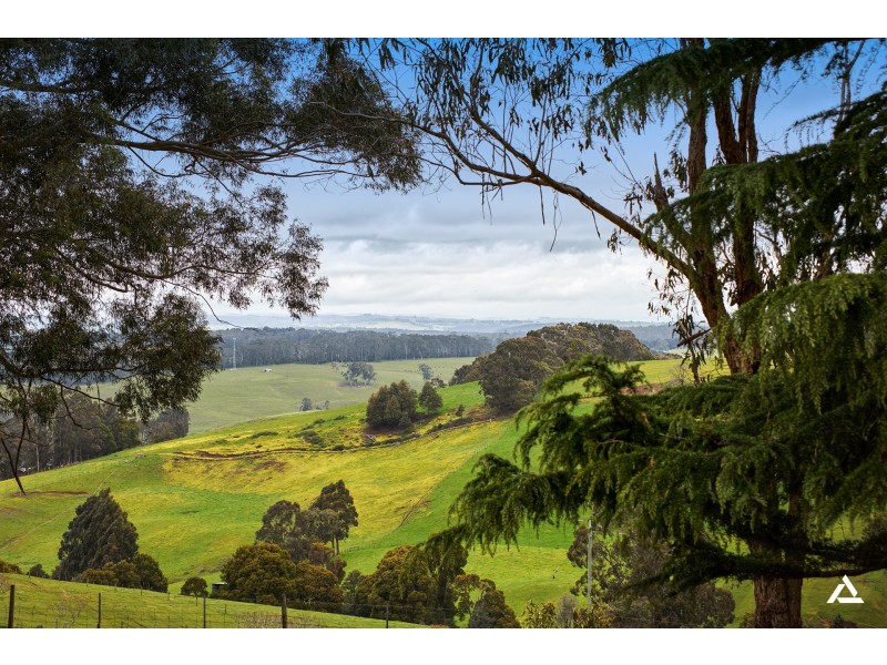 96 Weirs Road, Narracan VIC 3824