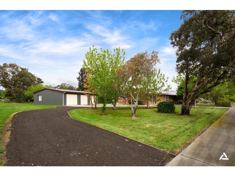 13-15 Nelson Road, Trafalgar VIC 3824