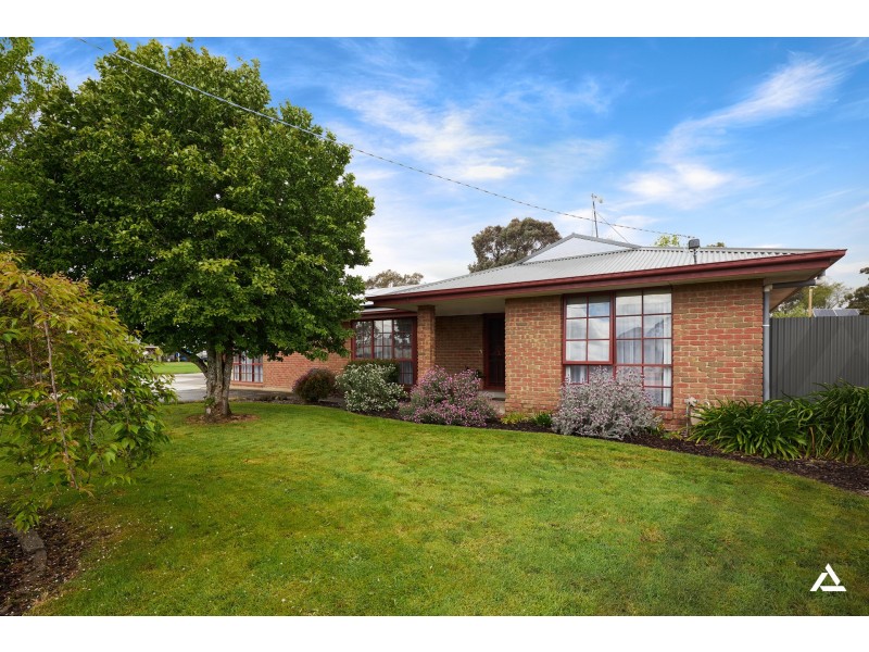 13-15 Nelson Road, Trafalgar VIC 3824