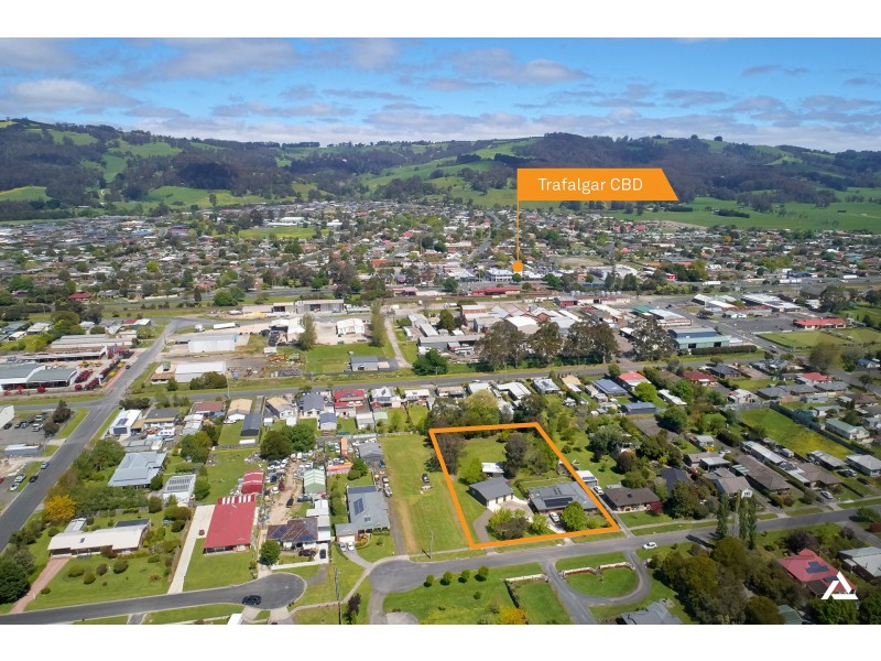 13-15 Nelson Road, Trafalgar VIC 3824