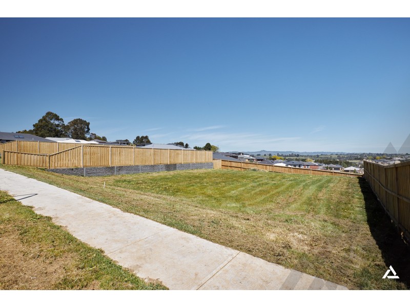 18 Pandanus Court, Warragul VIC 3820