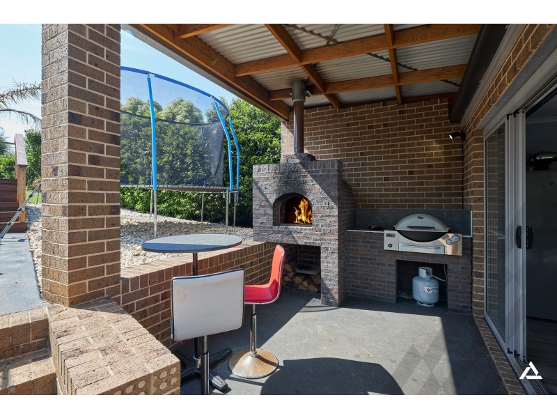 11 Hawkesburn Court, Warragul VIC 3820