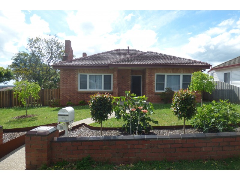 15 Albert Road, Drouin VIC 3818