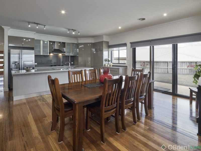 5 Jerdan Place, Warragul VIC 3820