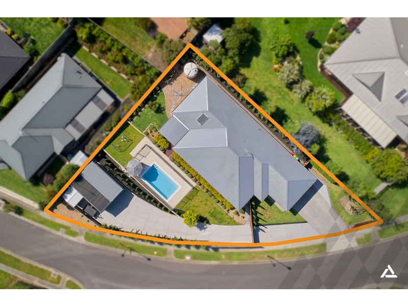 55 Grange Crescent, Warragul VIC 3820