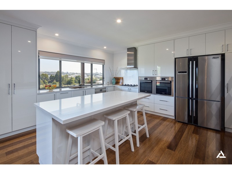 55 Grange Crescent, Warragul VIC 3820