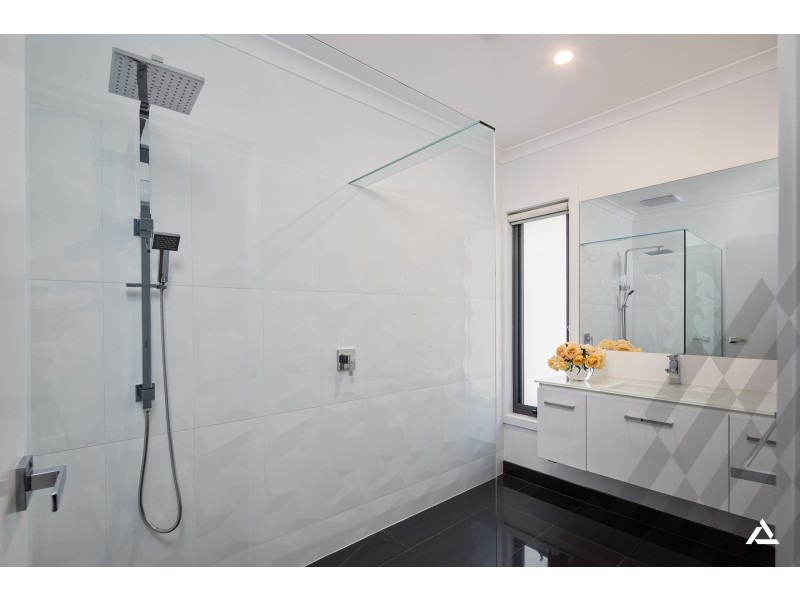 55 Grange Crescent, Warragul VIC 3820