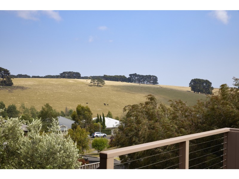 31 Willow Crescent, Warragul VIC 3820