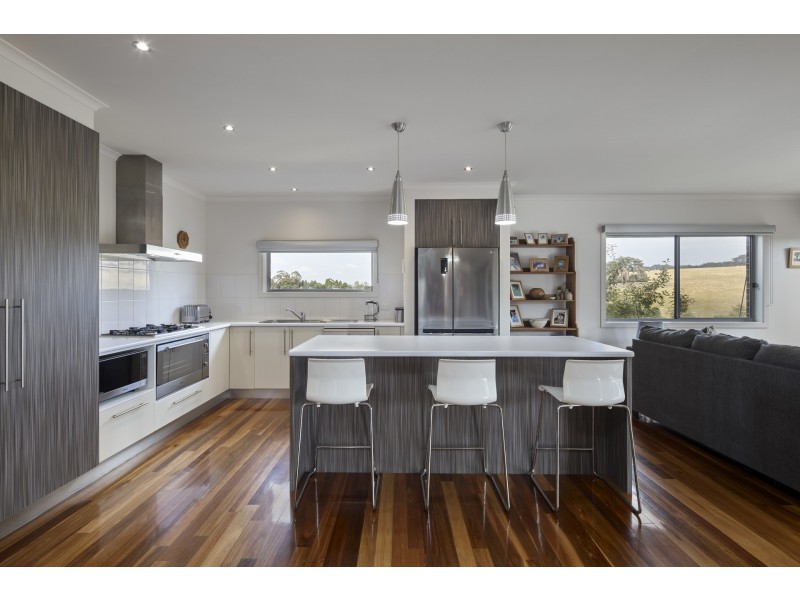 31 Willow Crescent, Warragul VIC 3820