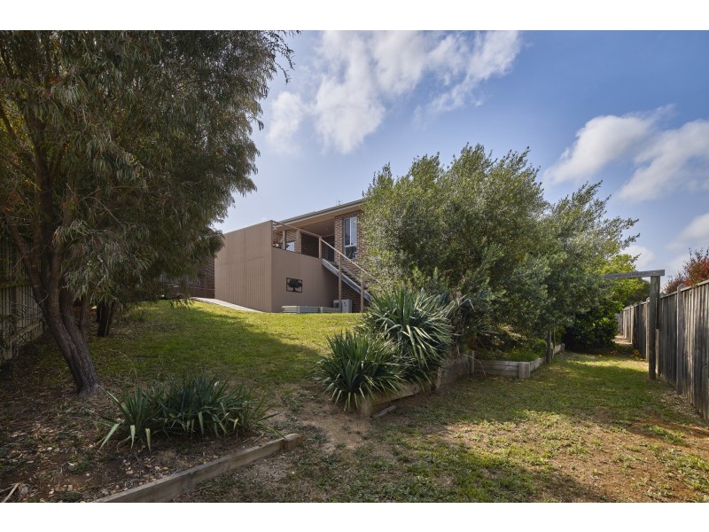 31 Willow Crescent, Warragul VIC 3820