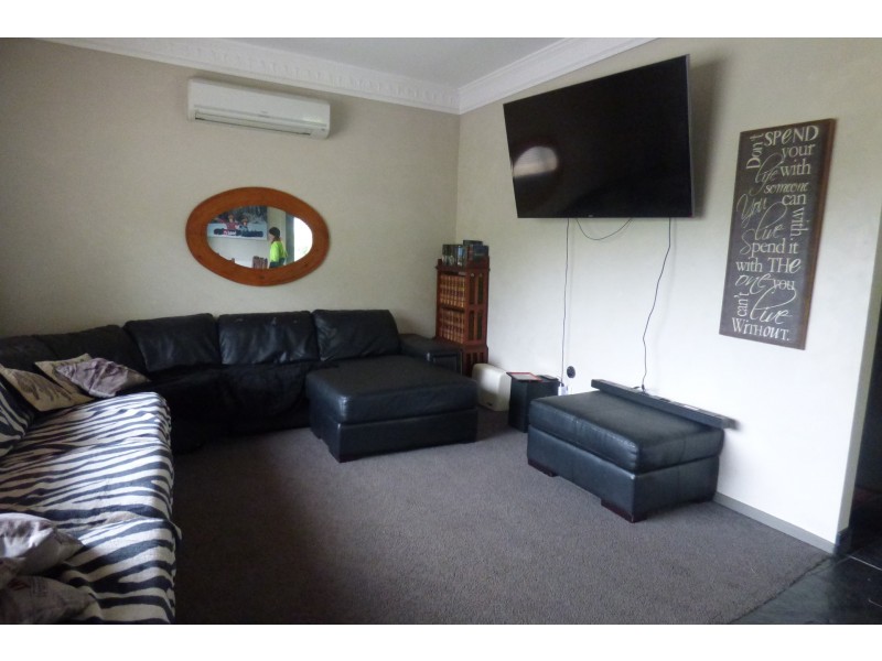 4 Moir Road, Trafalgar East VIC 3824