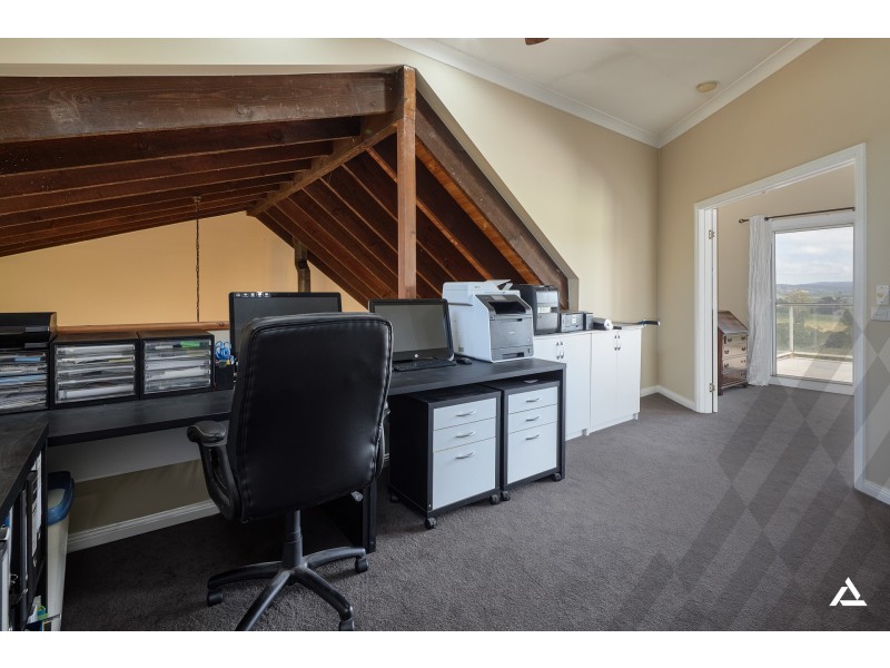 6 Taraview Court, Neerim South VIC 3831