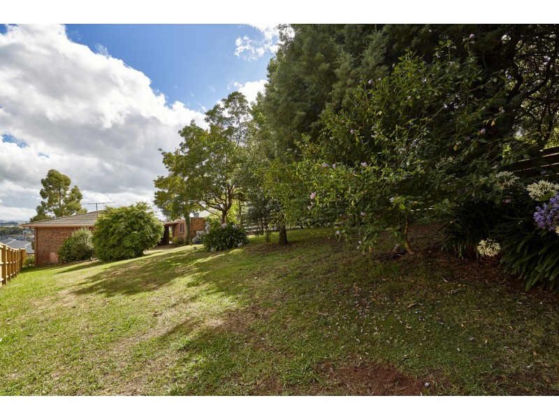 72 McNeilly Road, Drouin VIC 3818 Clark NextRE Leased