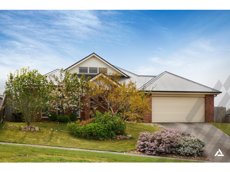 21 Monica Drive, Drouin VIC 3818