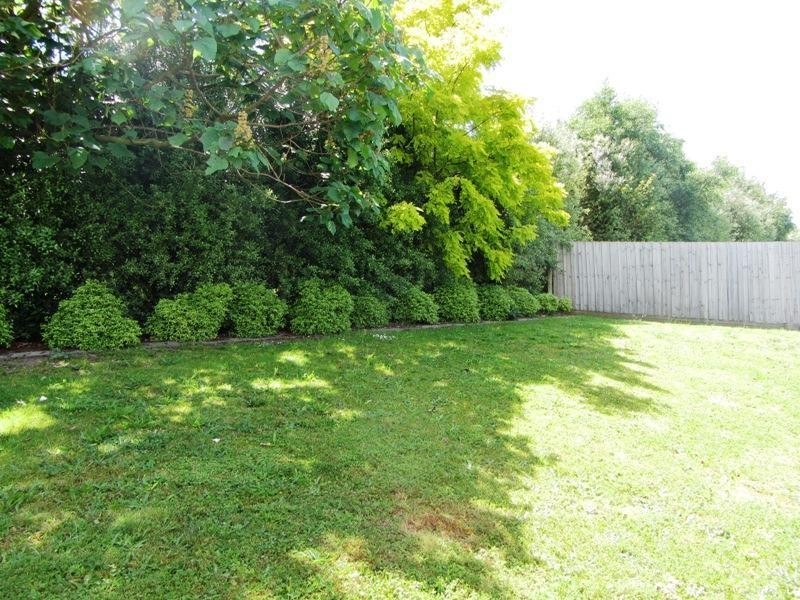 32 Sutherland Way, Drouin VIC 3818