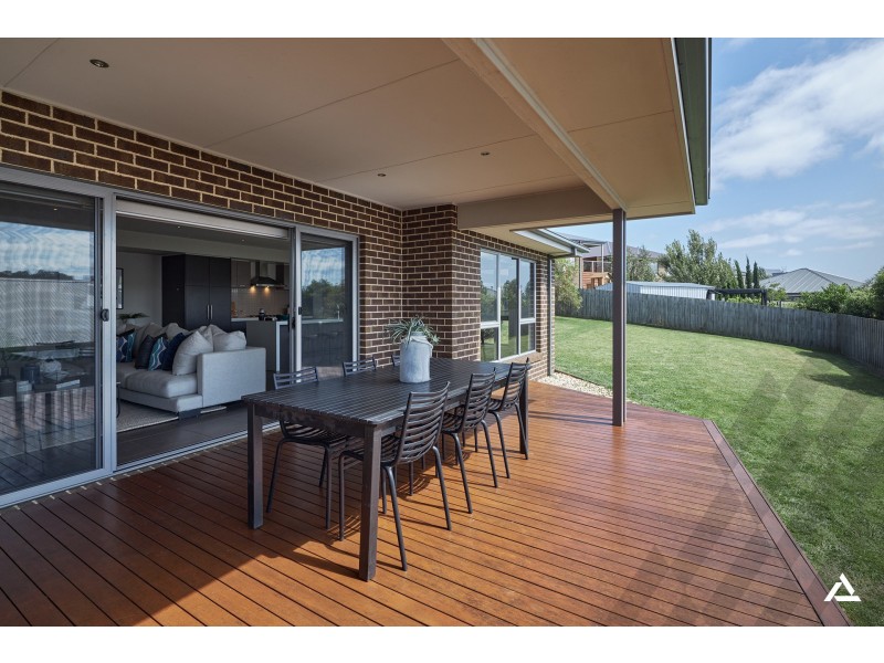 19 Cromie Drive, Warragul VIC 3820