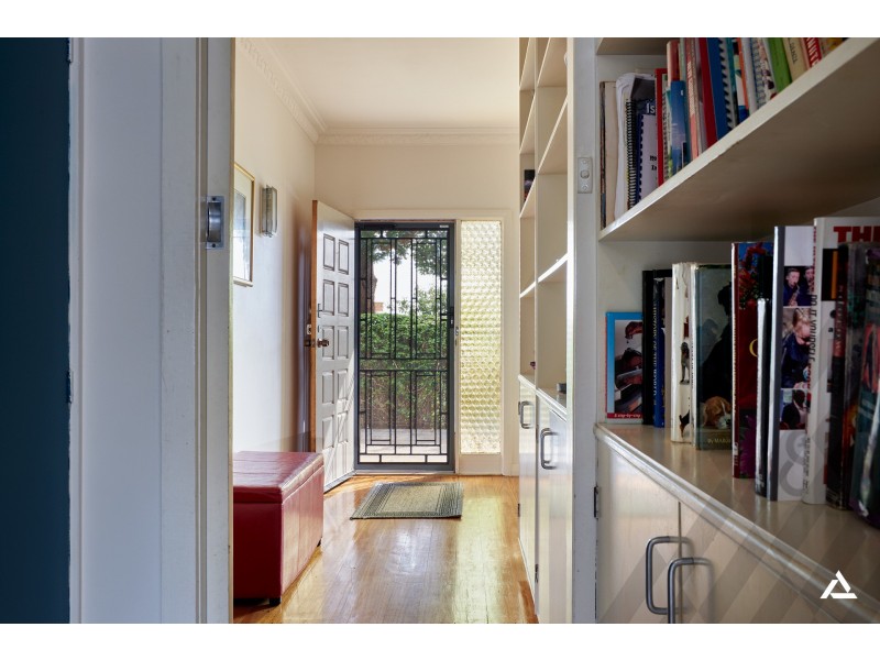 8 Stirling Street, Warragul VIC 3820