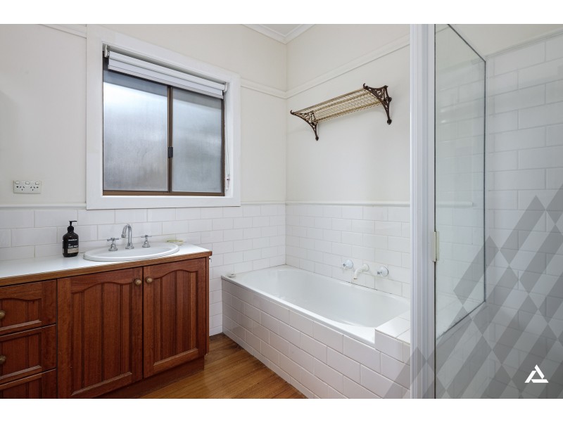 8 Stirling Street, Warragul VIC 3820