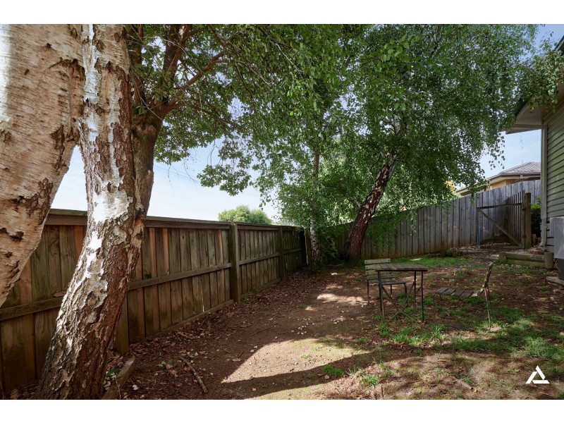 8 Stirling Street, Warragul VIC 3820